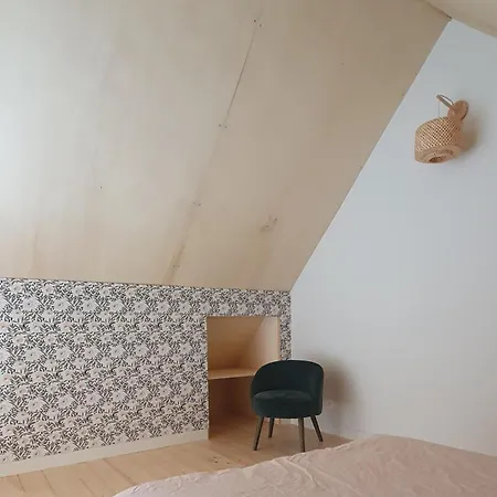 Maisonnette Avec Jardin * Guerande